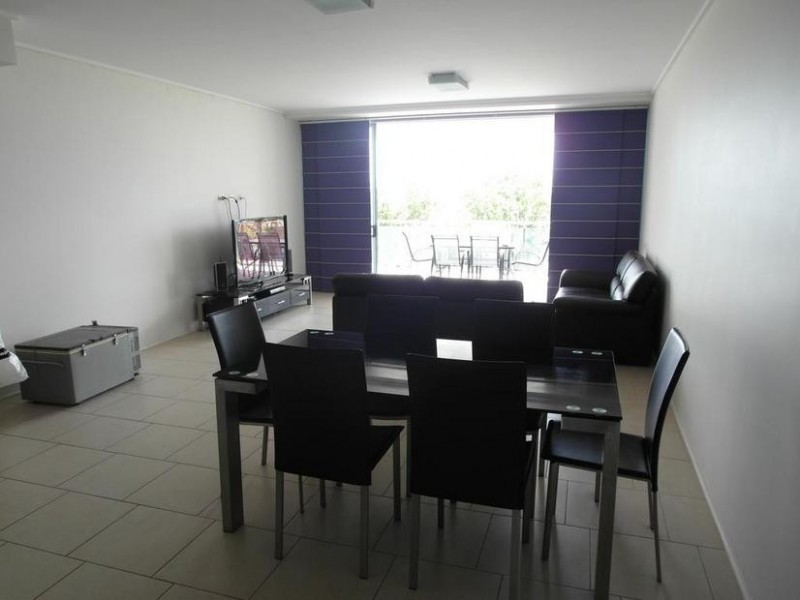 105/72-74 The Strand, North Ward QLD 4810