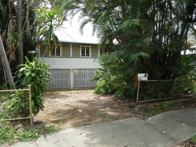 107 Eyre Street, North Ward QLD 4810