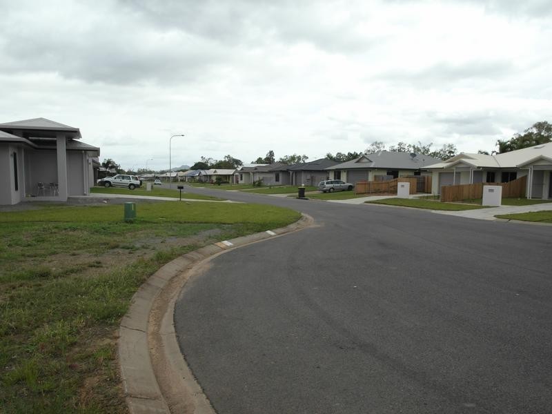24 Thornbill Close, Kelso QLD 4815