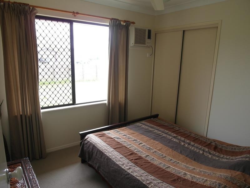 2 Quarterhorse Court, Kelso QLD 4815