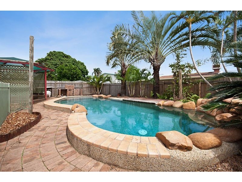 41 President Street, Kirwan QLD 4817