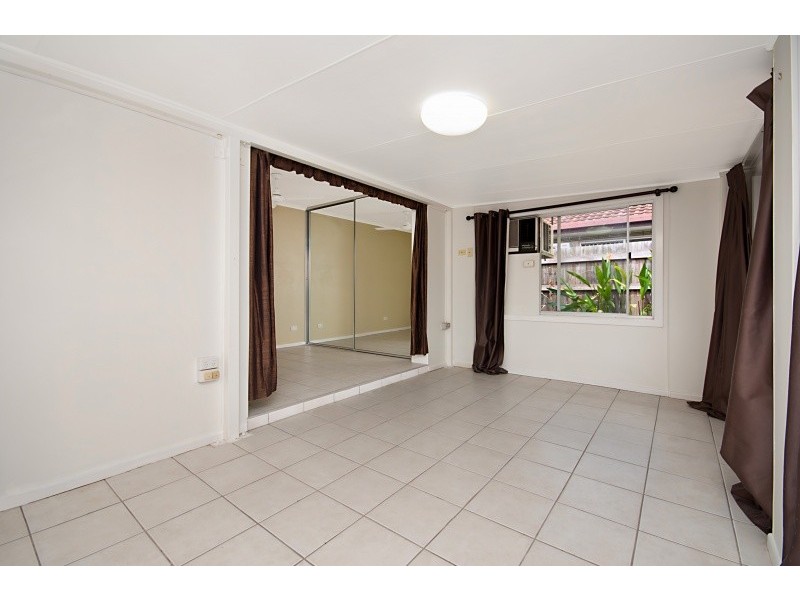 41 President Street, Kirwan QLD 4817