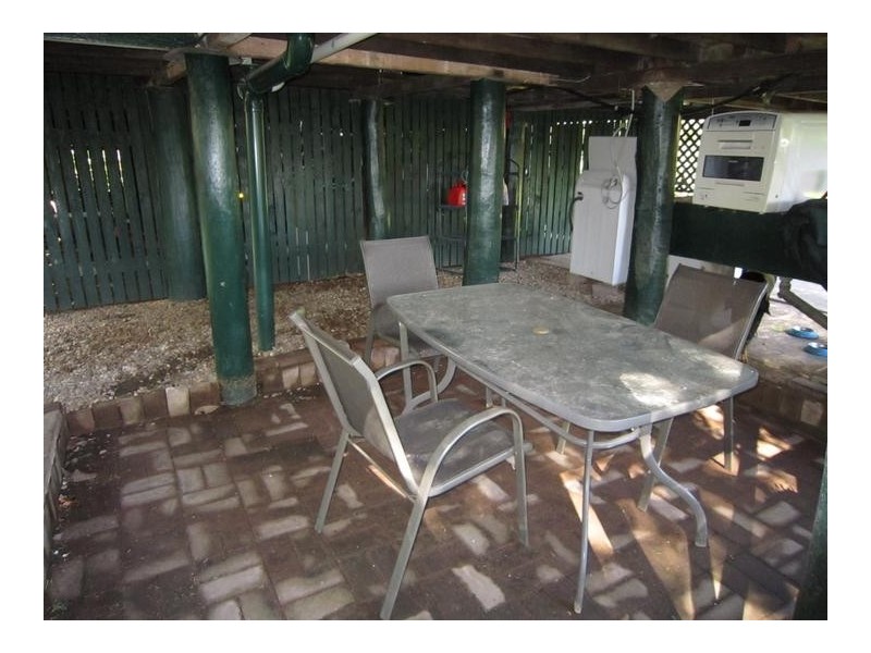 26 Railway Avenue, Railway Estate QLD 4810