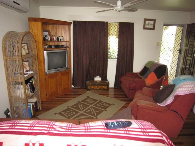 7 Tarragona Drive, Kirwan QLD 4817