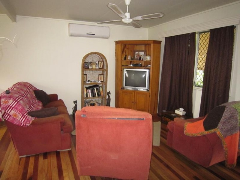 7 Tarragona Drive, Kirwan QLD 4817