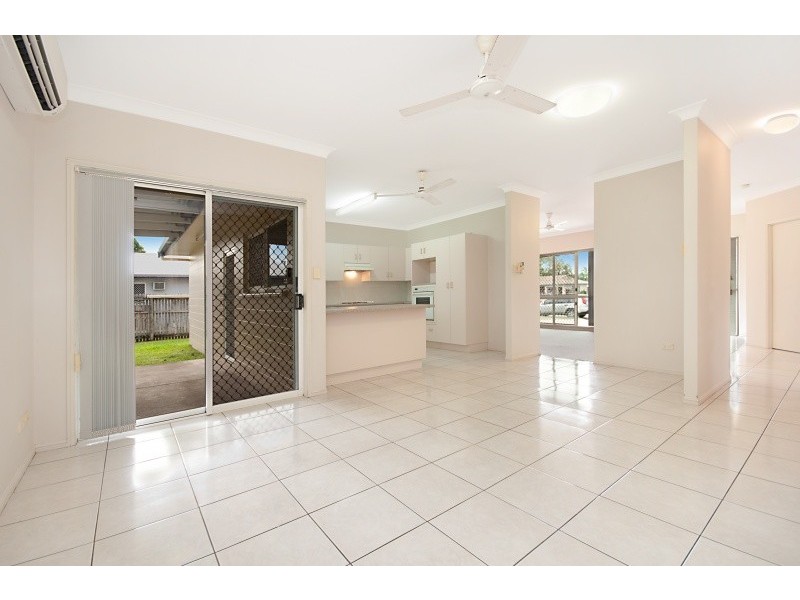 110 Kern Brothers Drive, Kirwan QLD 4817