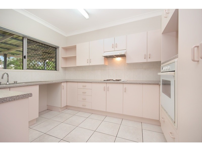 110 Kern Brothers Drive, Kirwan QLD 4817