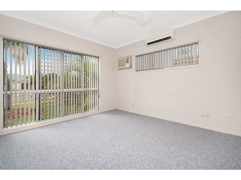 110 Kern Brothers Drive, Kirwan QLD 4817