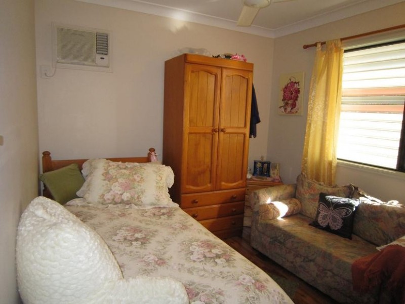 38 Squires Crescent, Kirwan QLD 4817