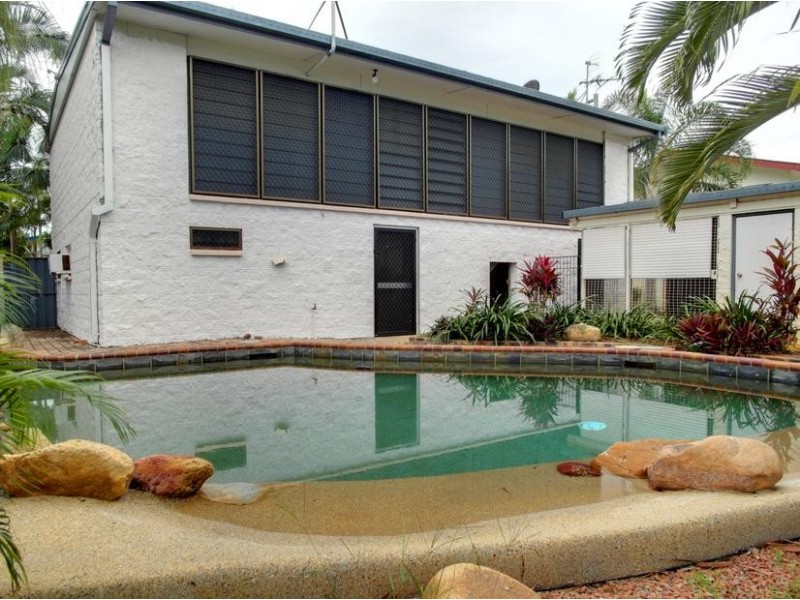 12 Borral Street, Cranbrook QLD 4814