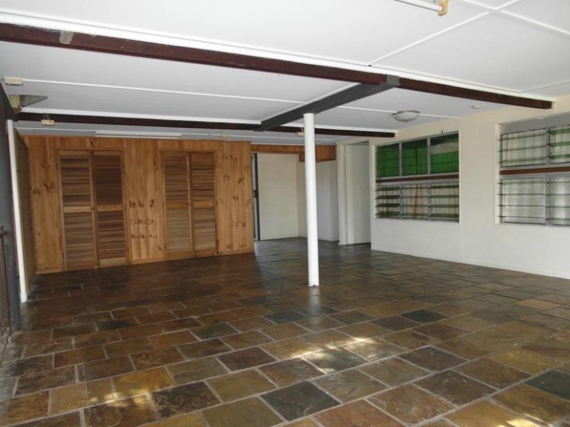 12 Borral Street, Cranbrook QLD 4814