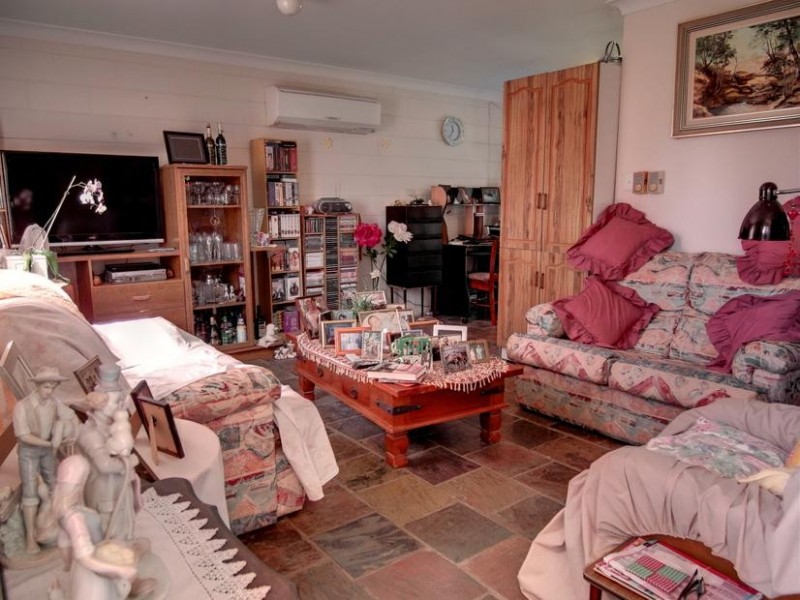 7 Faulkner Street, Burdell QLD 4818