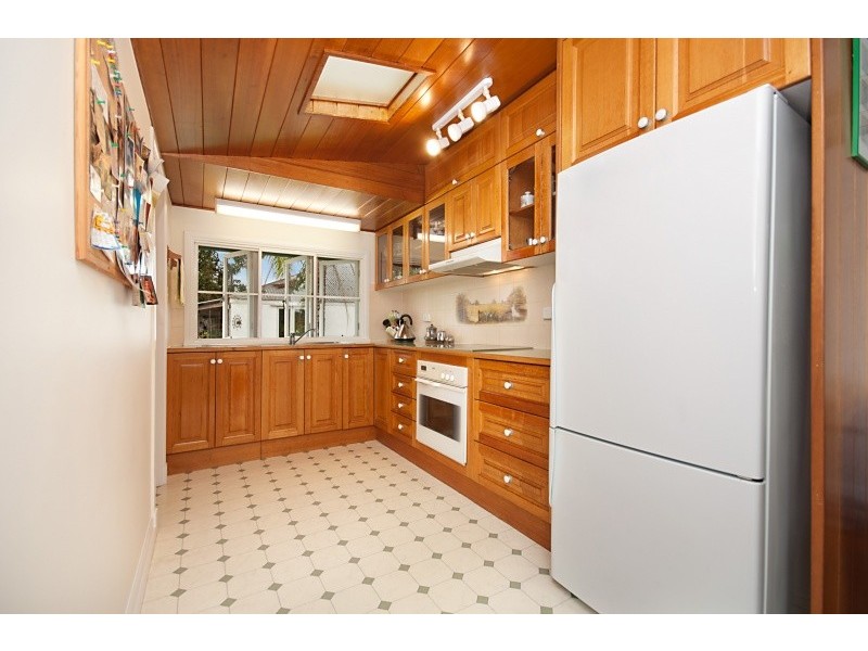 42 Marks Street, Hermit Park QLD 4812