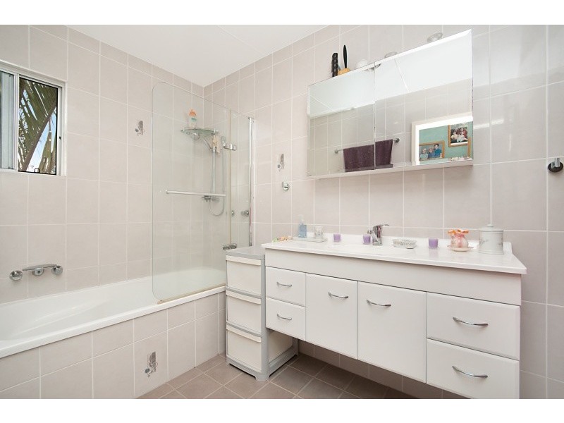 19 Baralga Street, Cranbrook QLD 4814