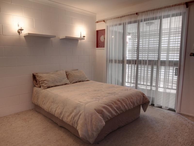 1/80-84 Queens Road, Hermit Park QLD 4812