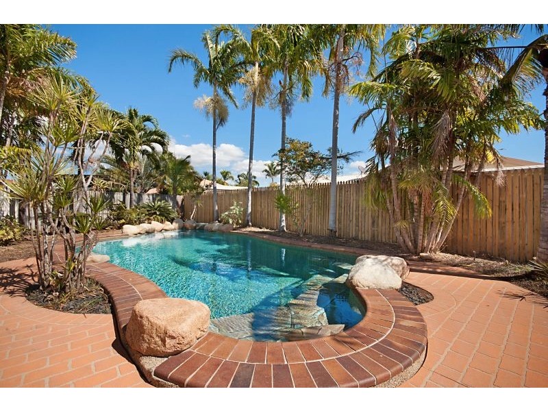 11 Milgate Crescent, Kirwan QLD 4817