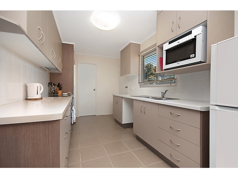 10 Luxton Street, Kirwan QLD 4817