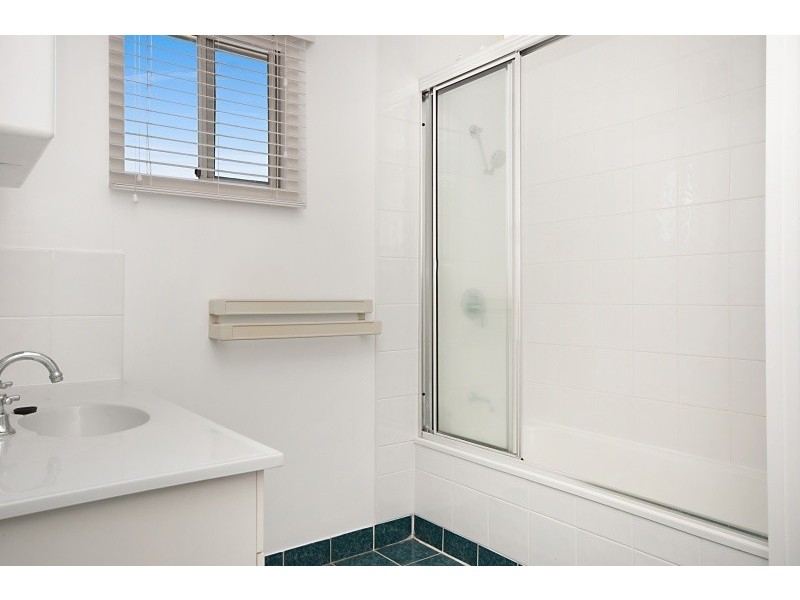 10 Luxton Street, Kirwan QLD 4817