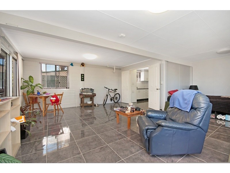 10 Luxton Street, Kirwan QLD 4817