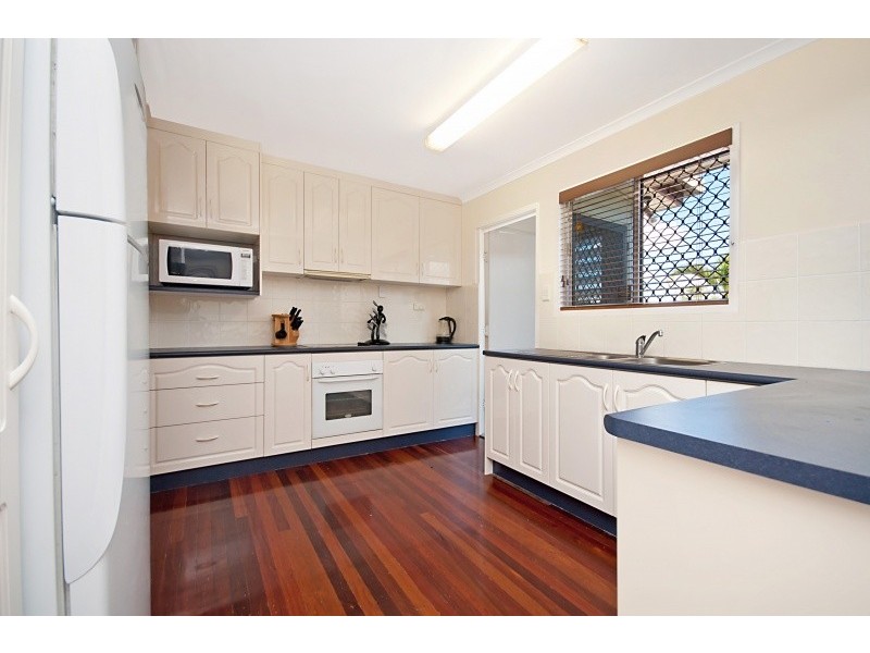 15 Tam O’Shanter Drive, Kirwan QLD 4817