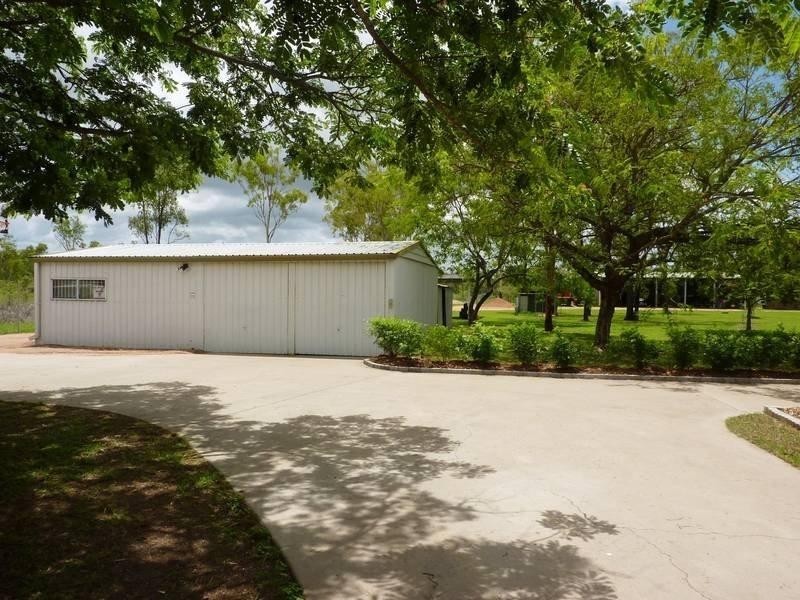 3 Connemara Course, Kelso QLD 4815