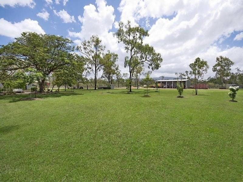 3 Connemara Course, Kelso QLD 4815