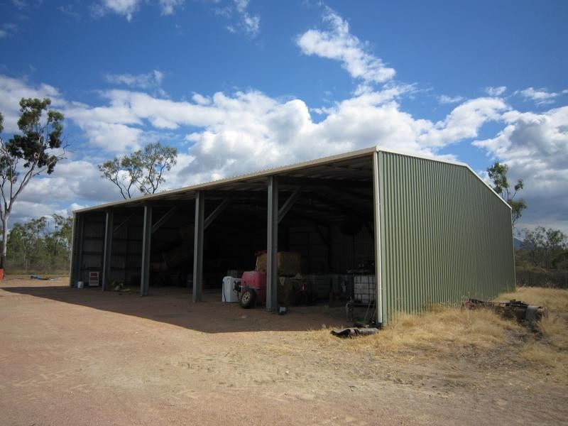 3 Connemara Course, Kelso QLD 4815