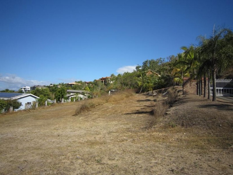 18 Oolilpa Street, Mount Louisa QLD 4814