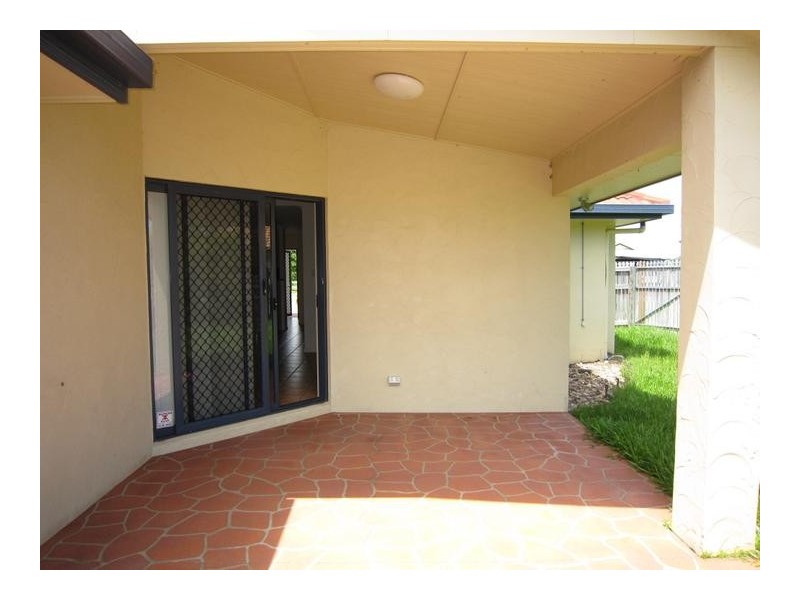 33 Bel Air Avenue, Kirwan QLD 4817