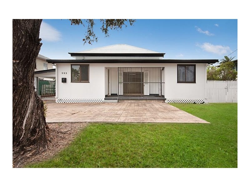 593 Ross River Road, Kirwan QLD 4817