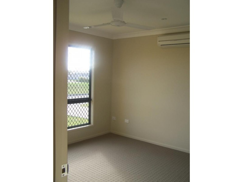 20 Laurie Motti Parade, Kirwan QLD 4817