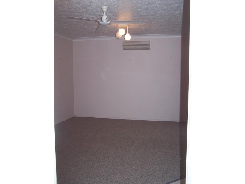 17 Hawthorn Street, Kirwan QLD 4817