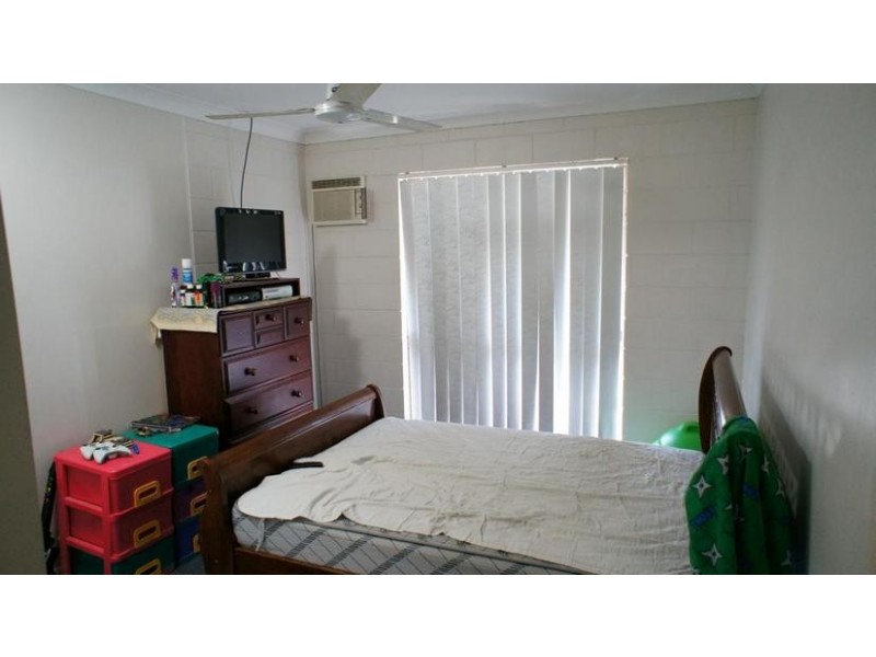 70 Kern Brothers Drive, Kirwan QLD 4817