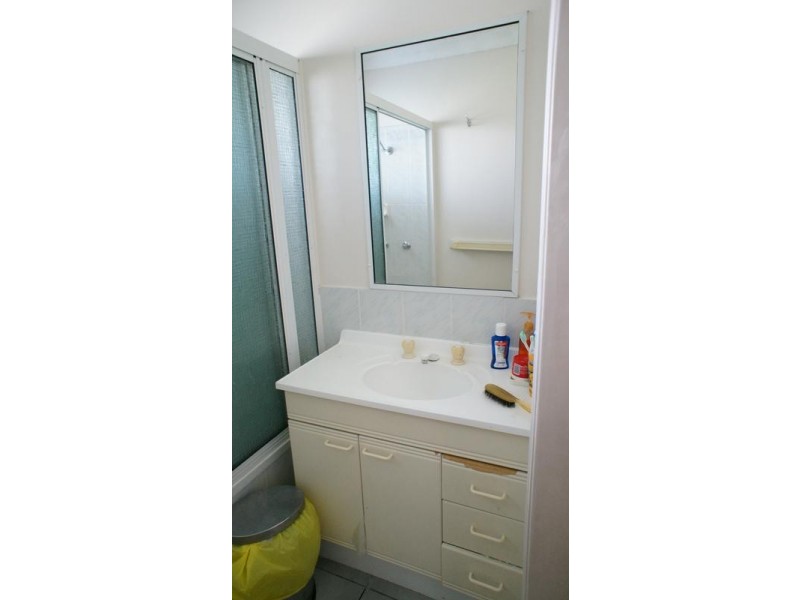 70 Kern Brothers Drive, Kirwan QLD 4817