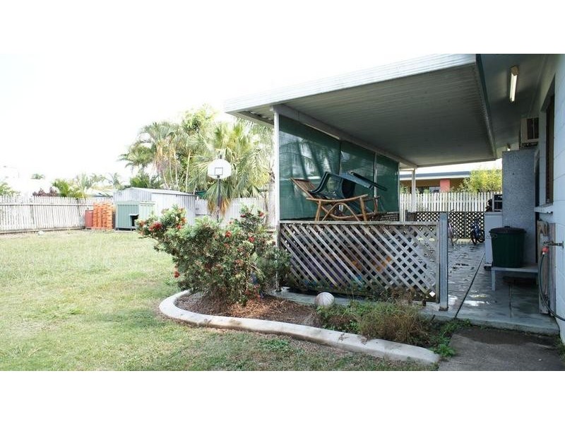 70 Kern Brothers Drive, Kirwan QLD 4817