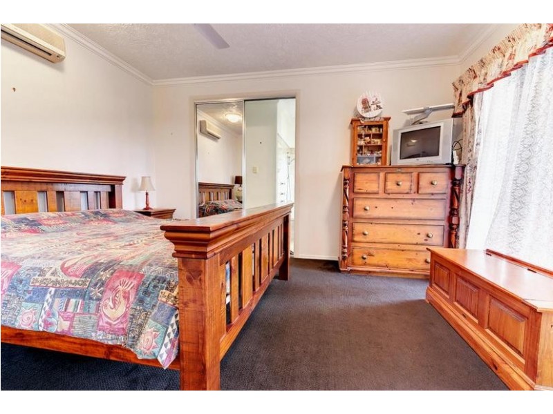 15 Regal Court, Kirwan QLD 4817