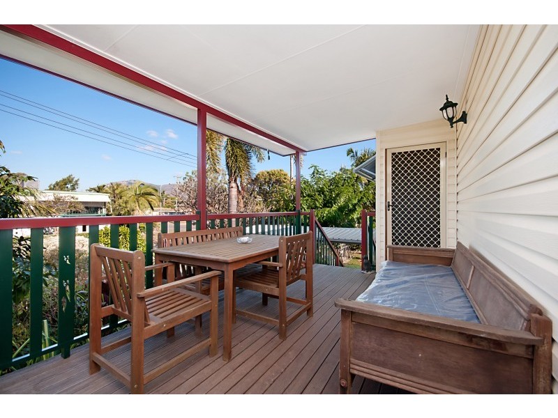 19 Baralga Street, Cranbrook QLD 4814