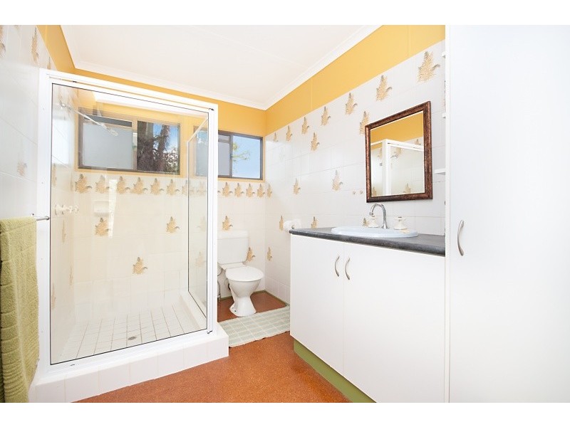 10 Coral Street, Saunders Beach QLD 4818