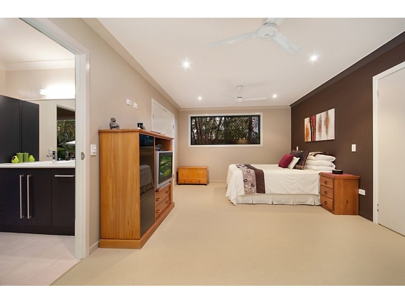 4 Niall Court, Annandale QLD 4814