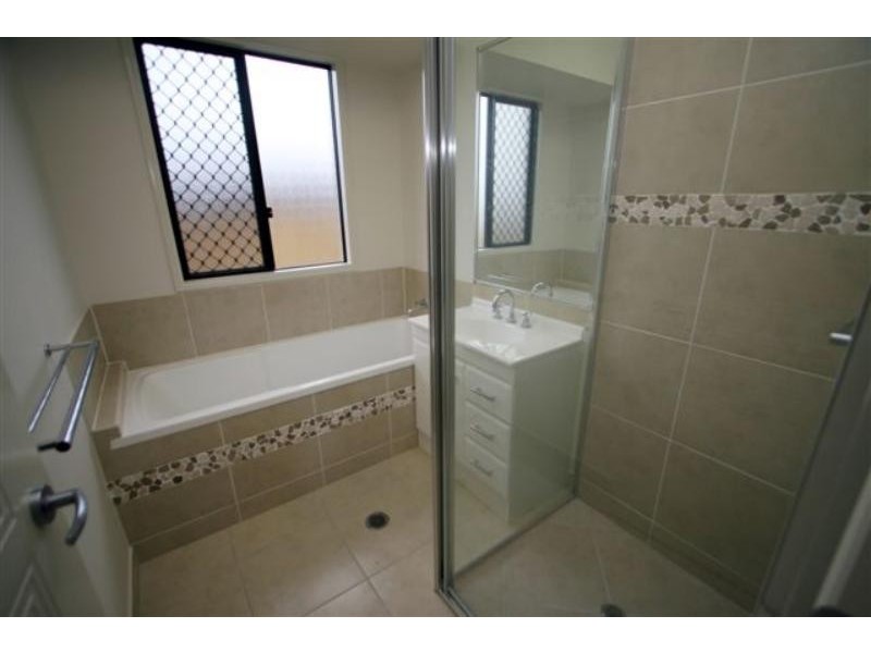 Mount Louisa QLD 4814