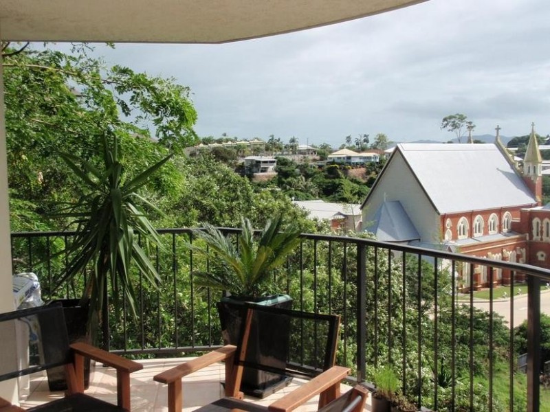 28/209 Wills Street, Townsville QLD 4810