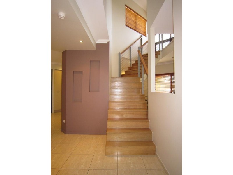 1 Bounty Court, Douglas QLD 4814