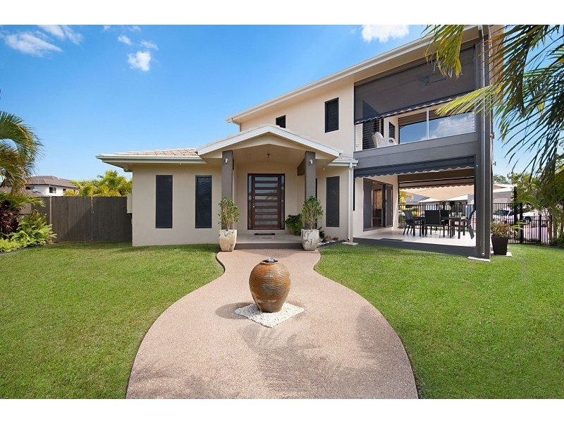 1 Bounty Court, Douglas QLD 4814