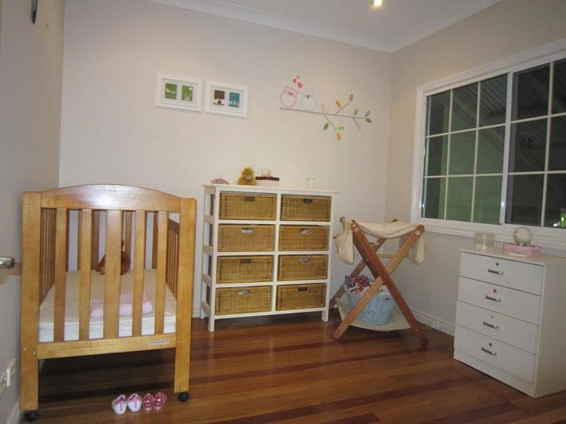 19A Margaret Street, West End QLD 4810