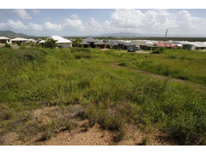 5 Knox Court, Mount Louisa QLD 4814