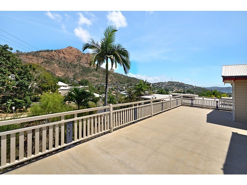 19 Murray Street, North Ward QLD 4810