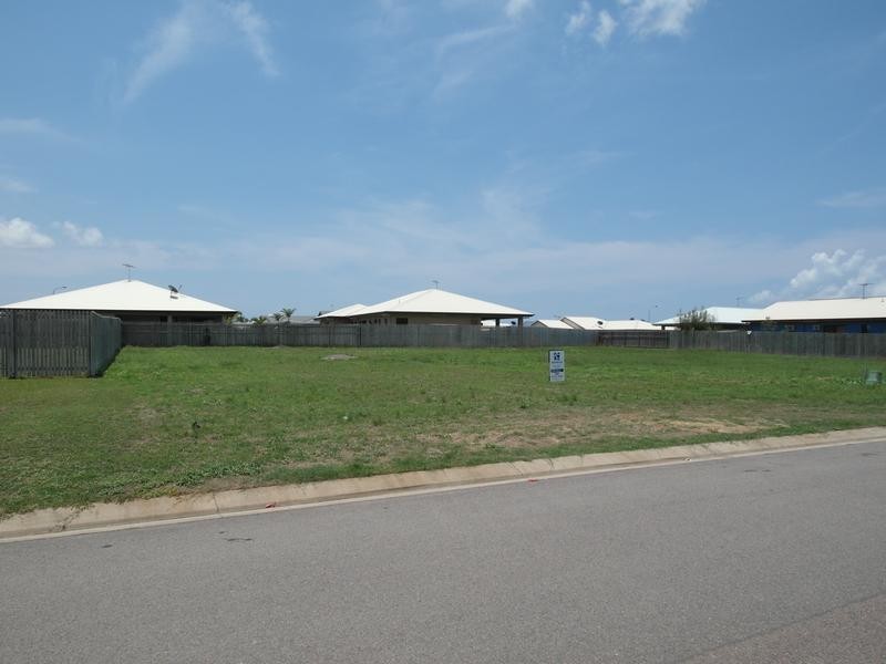 33 Kinnardy Street, Burdell QLD 4818