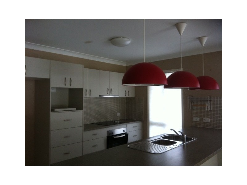 14 Sykes Close, Burdell QLD 4818