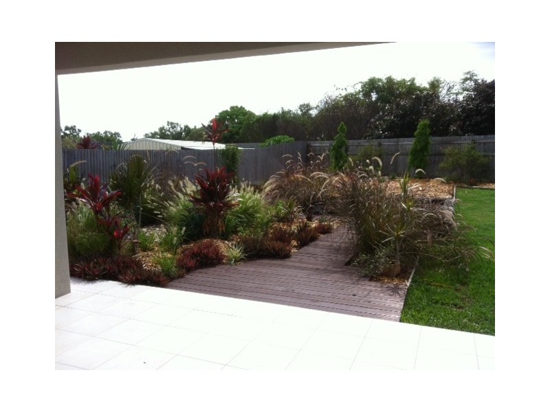 14 Sykes Close, Burdell QLD 4818