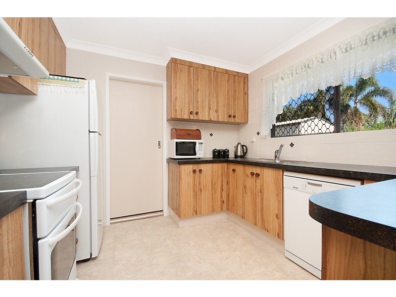 28 Salisbury Crescent, Kirwan QLD 4817